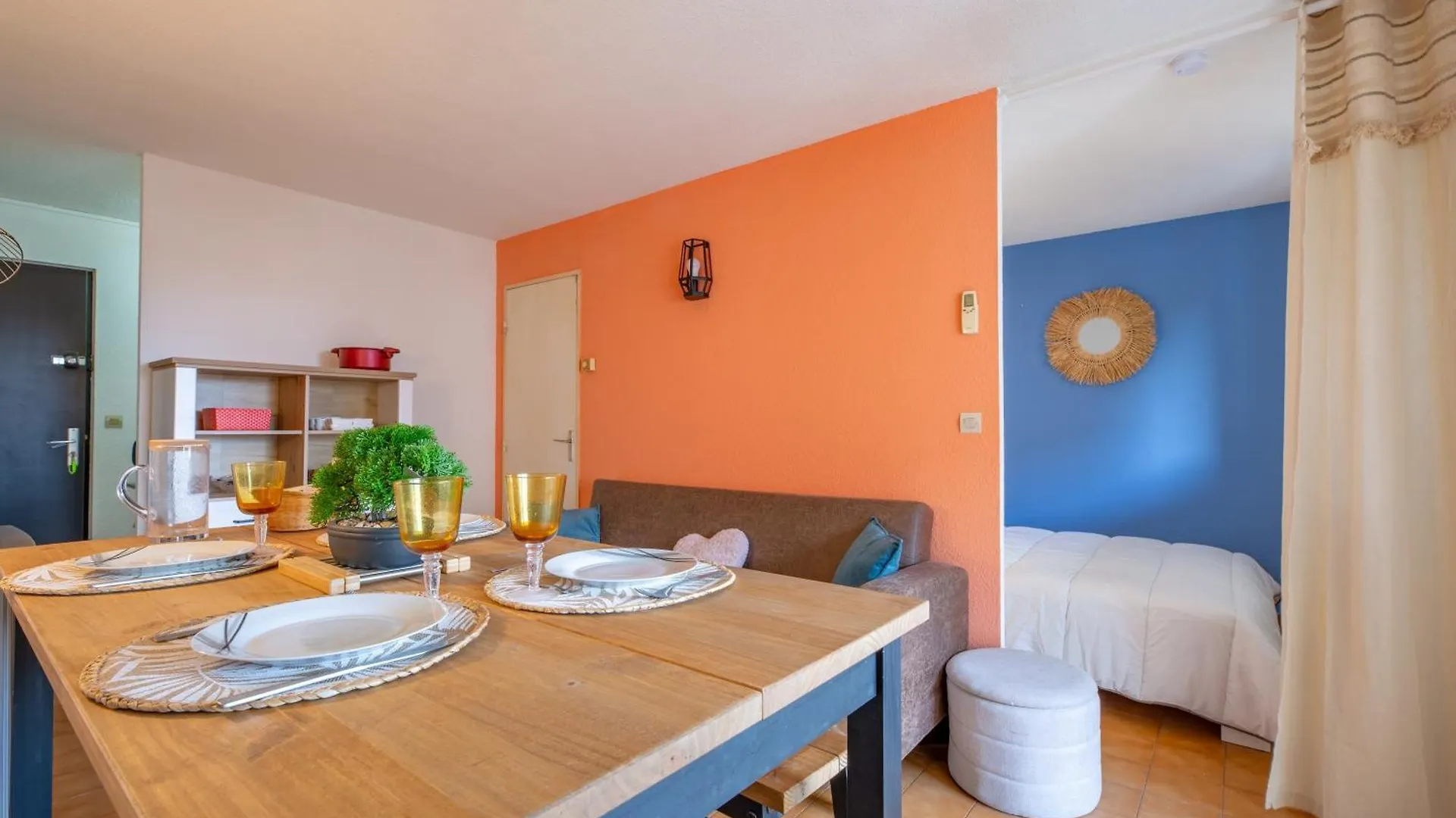 L'Auriasque - A 5 Min A Pied Du Centre-Ville Frejus Apartment