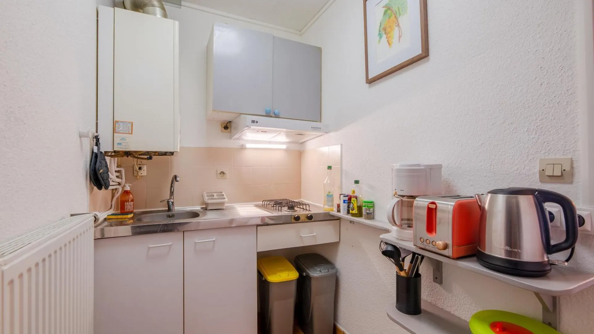 Apartment L'Auriasque - A 5 Min A Pied Du Centre-Ville Frejus France
